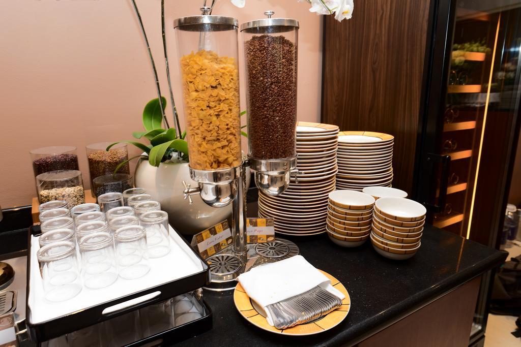הו צ'י מין סיטי Norfolk Mansion - Luxury Serviced Apartment מראה חיצוני תמונה